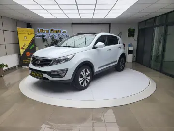 Kia Sportage 2.0CRDi  185cp   4WD  Automat