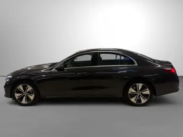 MERCEDES-BENZ E 300 e Avantgarde Distronic AHK Digital Light