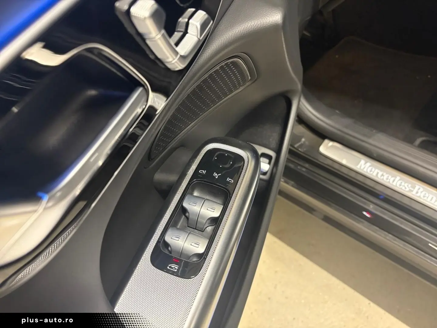 MERCEDES-BENZ E 300 e Avantgarde Distronic AHK Digital Light
