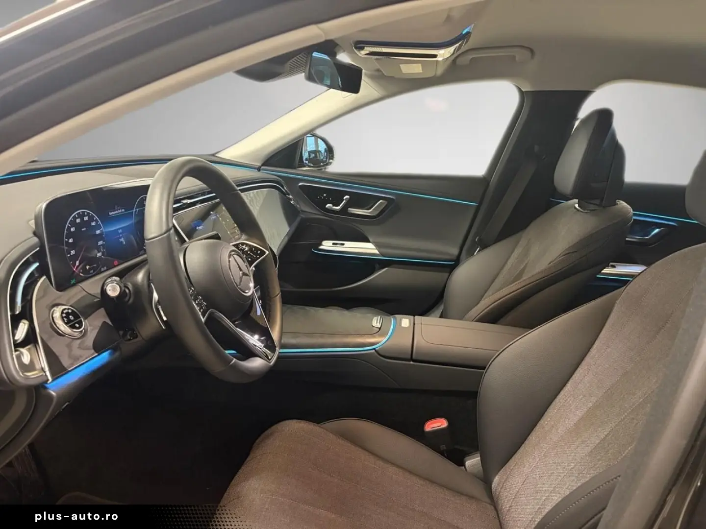 MERCEDES-BENZ E 300 e Avantgarde Distronic AHK Digital Light