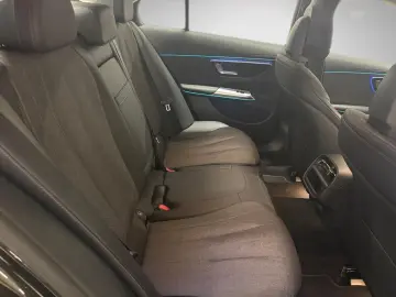 MERCEDES-BENZ E 300 e Avantgarde Distronic AHK Digital Light