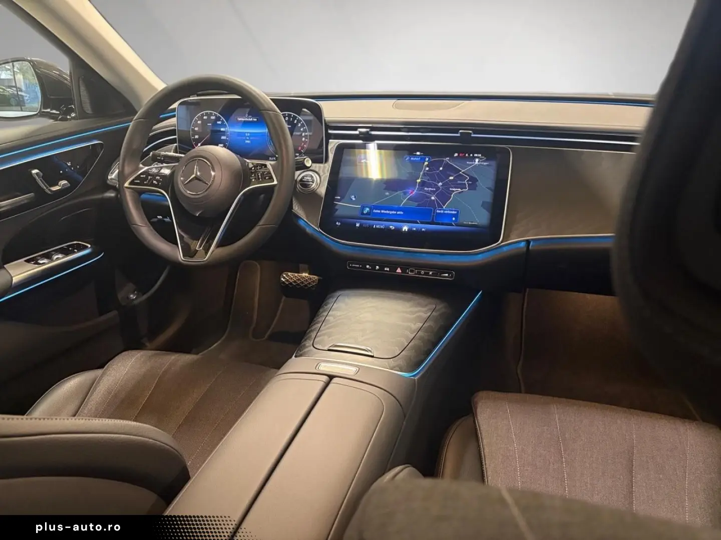 MERCEDES-BENZ E 300 e Avantgarde Distronic AHK Digital Light