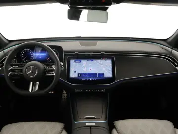 MERCEDES-BENZ E 220 d AMG Night Leder Sitzklima Airm&hellip;
