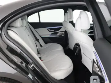 MERCEDES-BENZ E 220 d AMG Night Leder Sitzklima Airm&hellip;