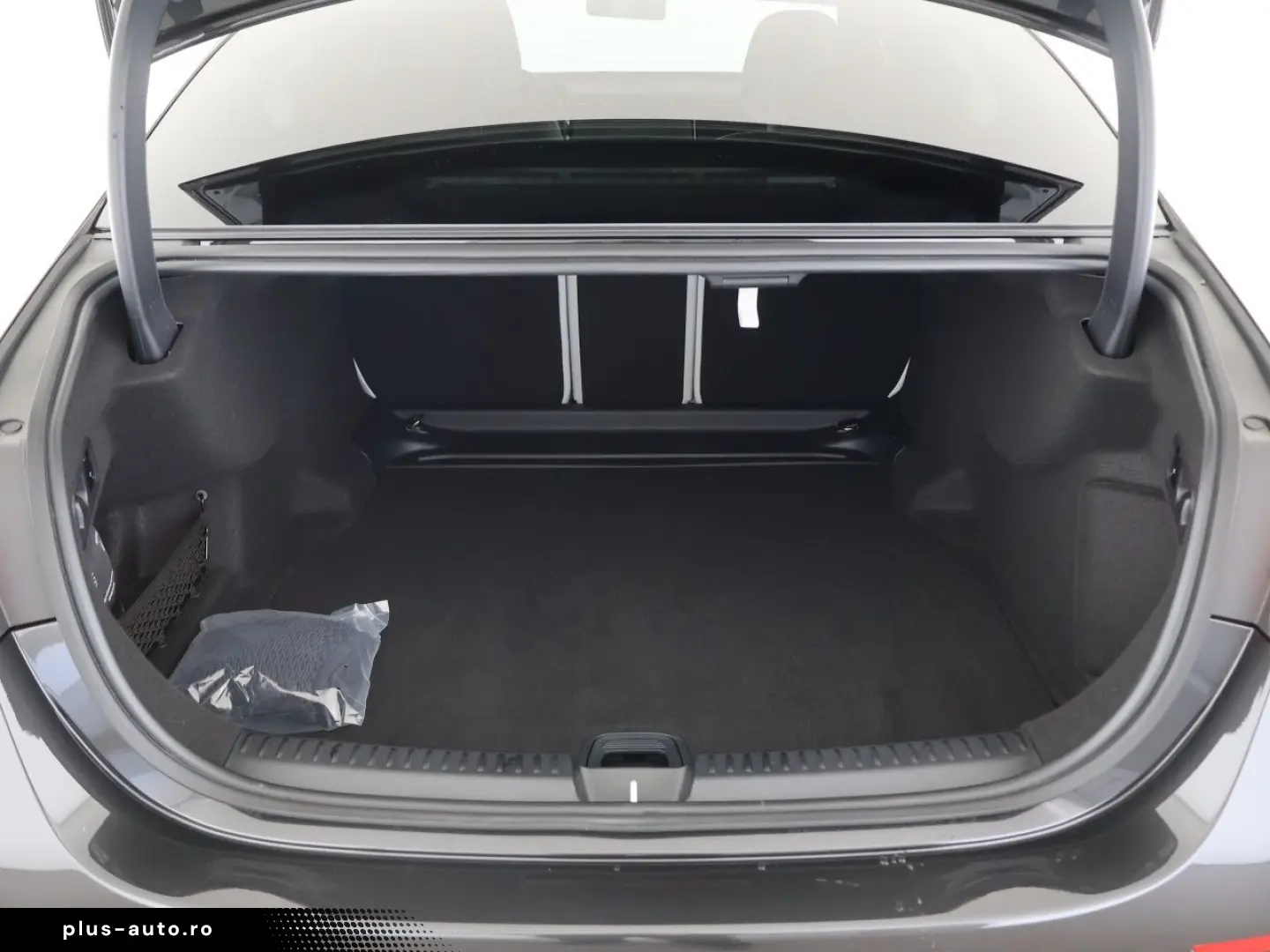 MERCEDES-BENZ E 220 d AMG Night Leder Sitzklima Airm&hellip;