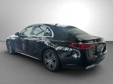 MERCEDES-BENZ E 450 d 4M Exclusive Pano Massage Sitz&hellip;