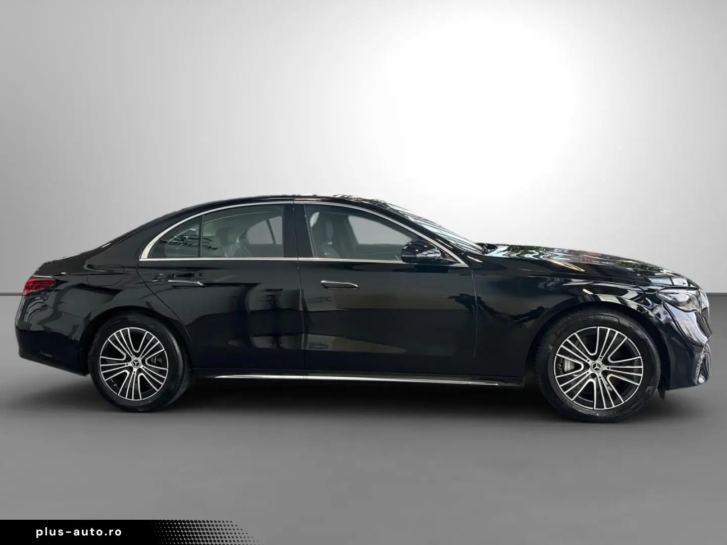 MERCEDES-BENZ E 450 d 4M Exclusive Pano Massage Sitz&hellip;