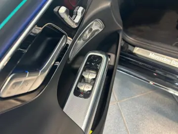 MERCEDES-BENZ E 450 d 4M Exclusive Pano Massage Sitz&hellip;