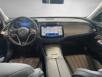 MERCEDES-BENZ E 450 d 4M Exclusive Pano Massage Sitz&hellip;
