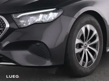 MERCEDES-BENZ E 200 Avantgarde NavPrem LED KeyG Dist&hellip;