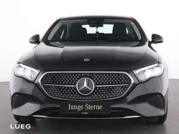 MERCEDES-BENZ E 200 Avantgarde NavPrem LED KeyG Dist&hellip;