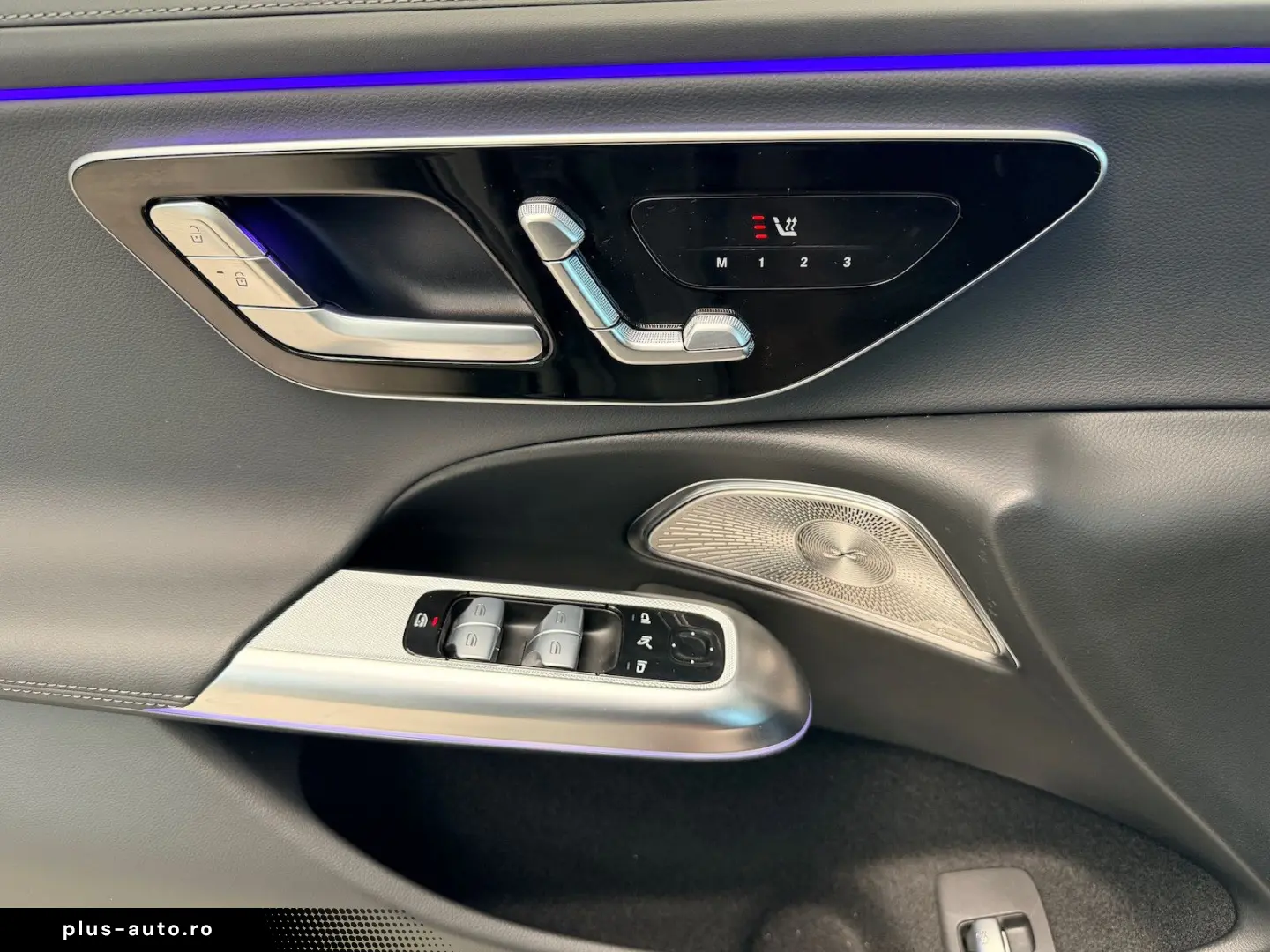 MERCEDES-BENZ E 300 de AMG Line Premium Plus Pano Ni&hellip;