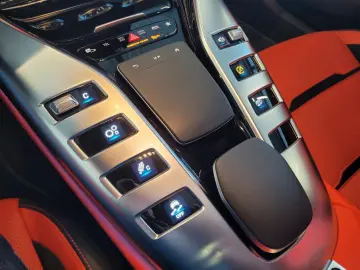 MERCEDES-BENZ Mercedes-AMG GT 43 4MATIC  BURMESTER 3&hellip;