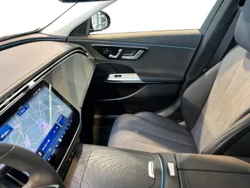 MERCEDES-BENZ E 200 Avantgarde Avantgarde MBUX Wide 360 Cam