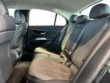 MERCEDES-BENZ E 200 Avantgarde Avantgarde MBUX Wide 360 Cam