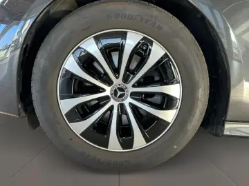 MERCEDES-BENZ E 200 Avantgarde Avantgarde MBUX Wide 360 Cam