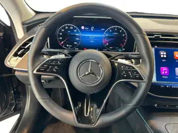 MERCEDES-BENZ E 200 Avantgarde Avantgarde MBUX Wide 360 Cam