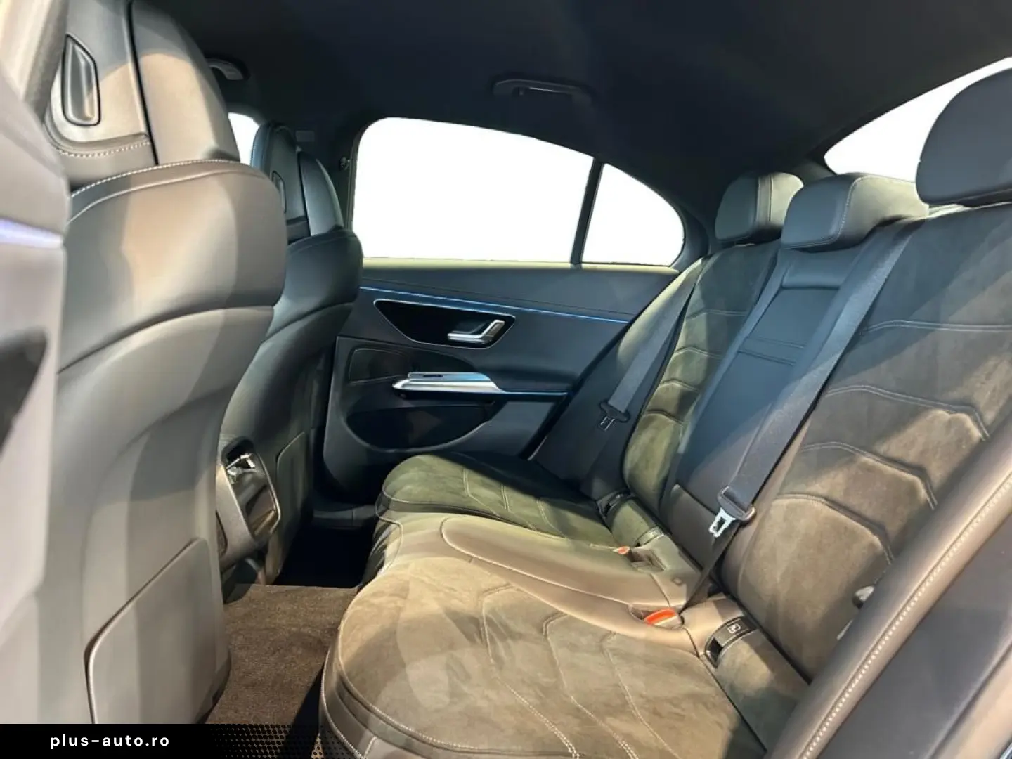 MERCEDES-BENZ E 200 AMG AMG MBUX Superscreen Night S&hellip;