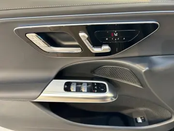 MERCEDES-BENZ E 200 AMG AMG MBUX Superscreen Night S&hellip;