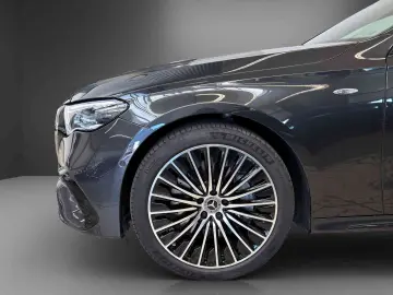 MERCEDES-BENZ E 300 de AMG NIGHT Digital Light Pano &hellip;