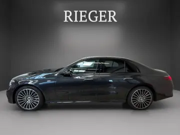 MERCEDES-BENZ E 300 de AMG NIGHT Digital Light Pano &hellip;