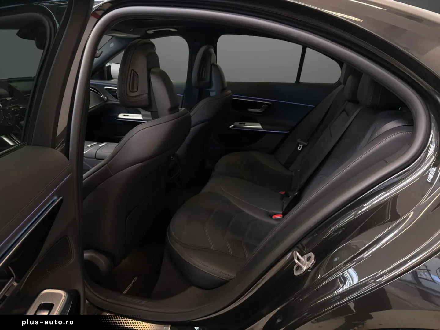 MERCEDES-BENZ E 300 de AMG NIGHT Digital Light Pano &hellip;