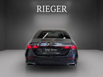 MERCEDES-BENZ E 300 de AMG NIGHT Digital Light Pano &hellip;