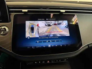 MERCEDES-BENZ E 300 de AMG NIGHT Digital Light Pano &hellip;