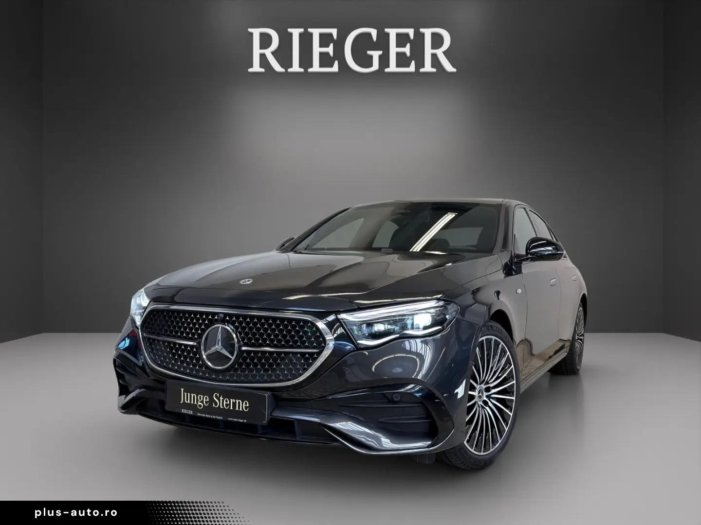 MERCEDES-BENZ E 300 de AMG NIGHT Digital Light Pano &hellip;