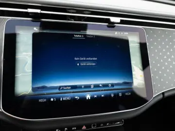 MERCEDES-BENZ E 300 e AMG-Sport LED Cam Burm Night D&hellip;