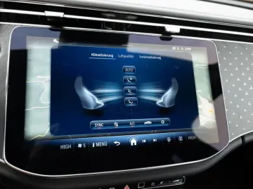 MERCEDES-BENZ E 300 e AMG-Sport LED Cam Burm Night D&hellip;