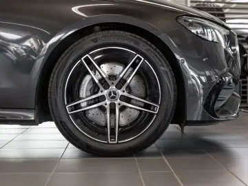 MERCEDES-BENZ E 200   AMG BURM NIGHT MEMO 360 DISTR &hellip;