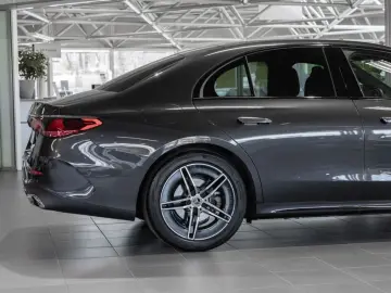 MERCEDES-BENZ E 200   AMG BURM NIGHT MEMO 360 DISTR &hellip;