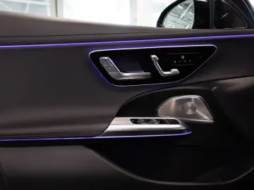 MERCEDES-BENZ E 200   AMG BURM NIGHT MEMO 360 DISTR &hellip;