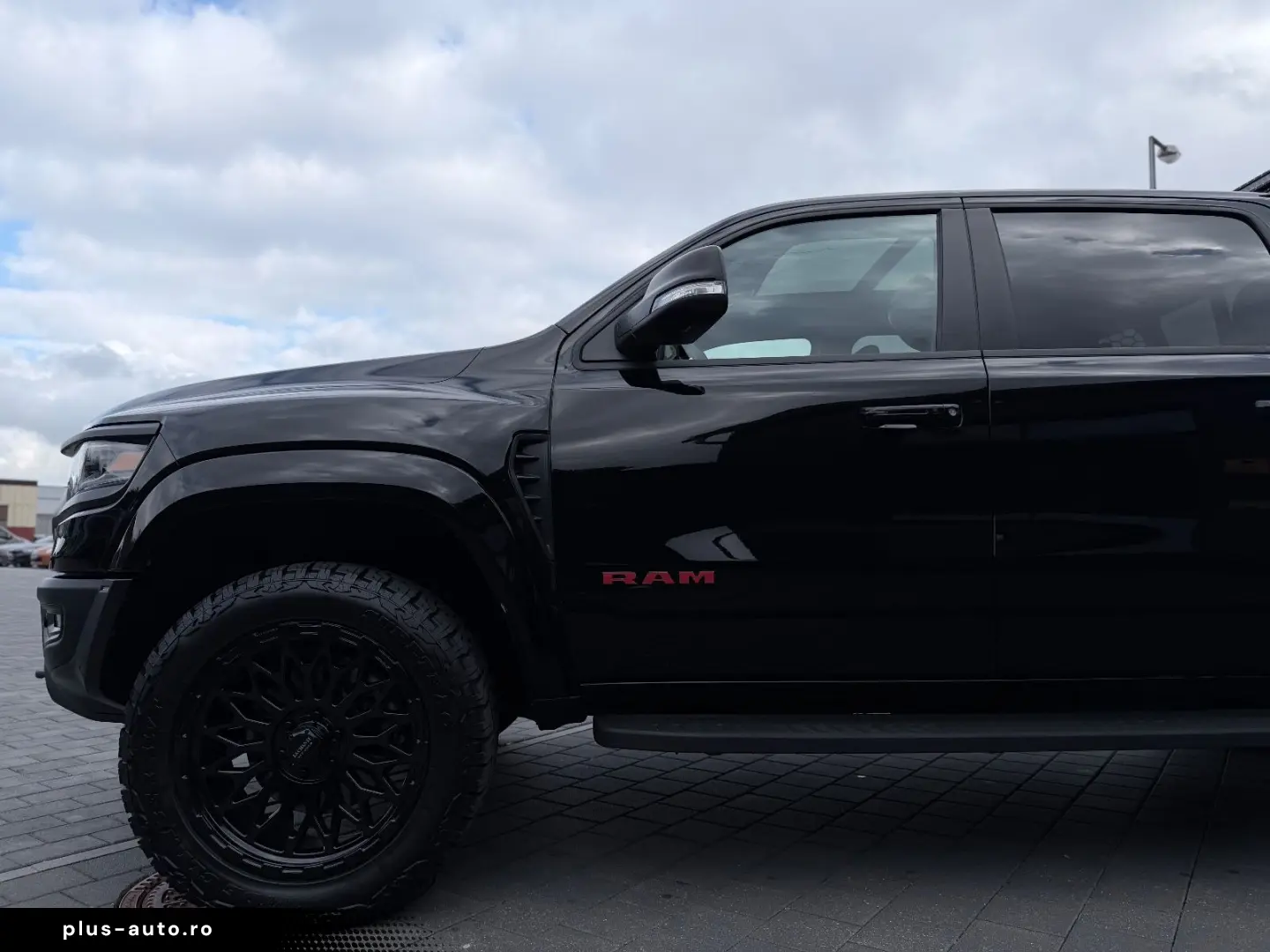 DODGE RAM 1500 TRX 6.2 V8 VOLL 22 Zoll