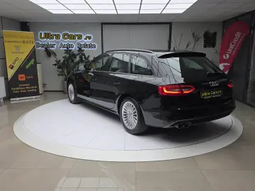Audi A4 2.0TDI   Quattro   S-Line