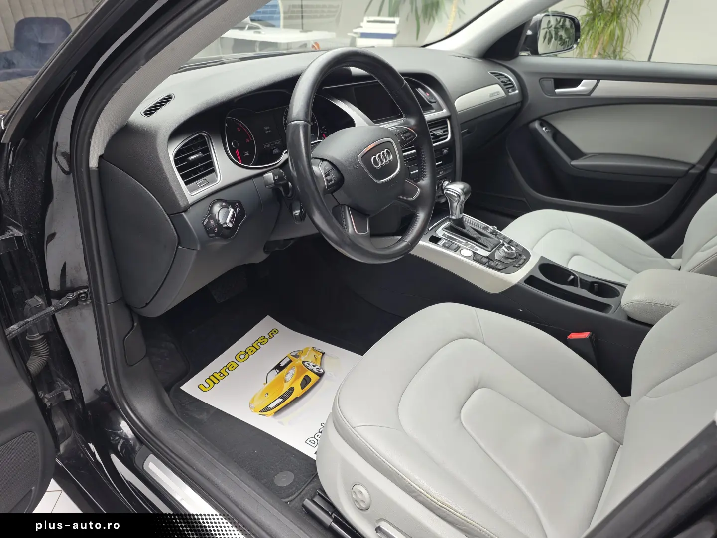 Audi A4 2.0TDI   Quattro   S-Line