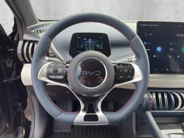 BYD ATTO 3 Design 60 4kWh 360 Pano Navi Wärmepumpe