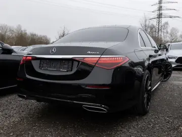 MERCEDES-BENZ S 350 d 4M AMG-Sport Pano Burm Sitzklima Night