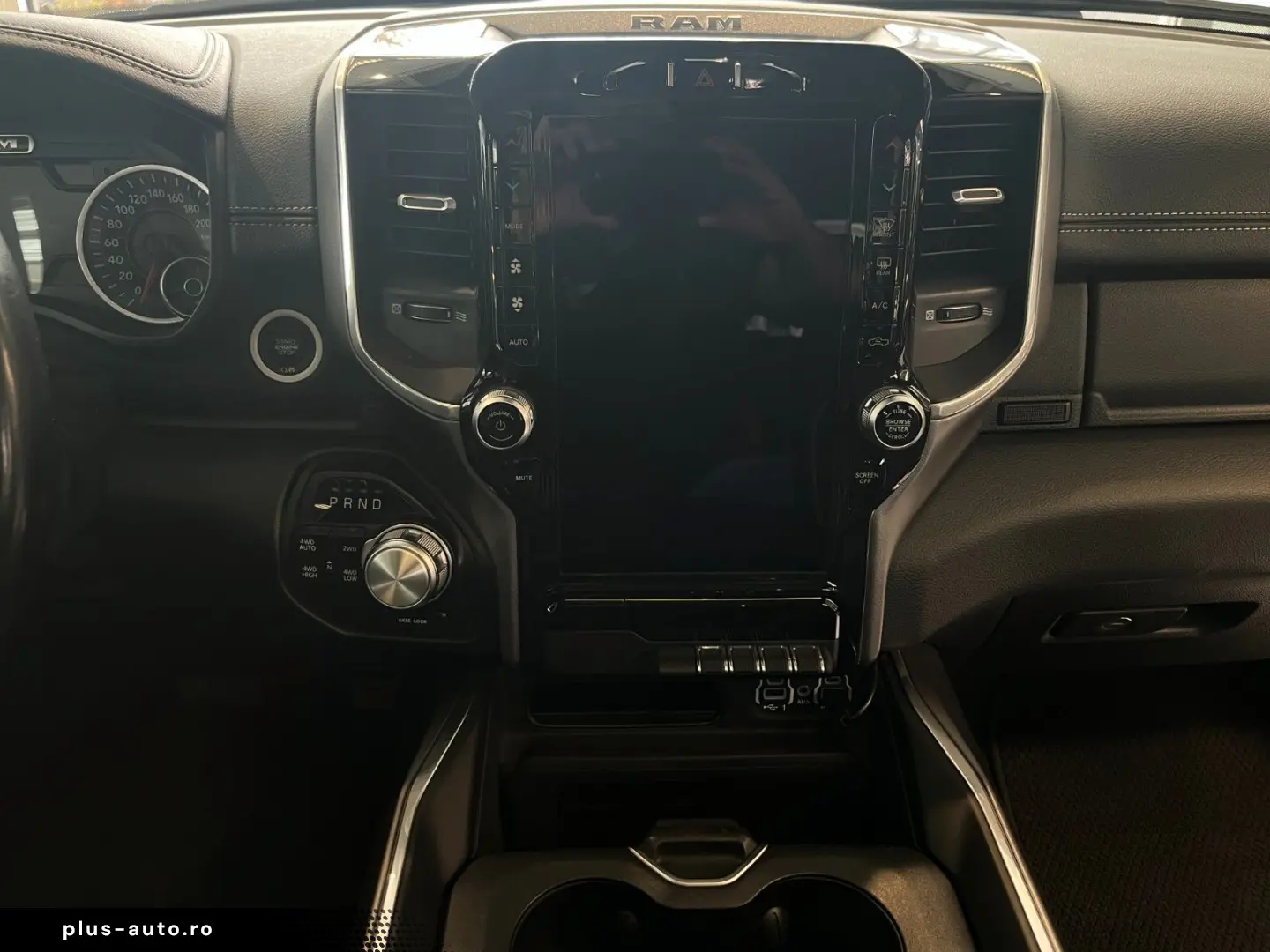 DODGE RAM 1500 Laramie Night  Navi AHK LPG Pano