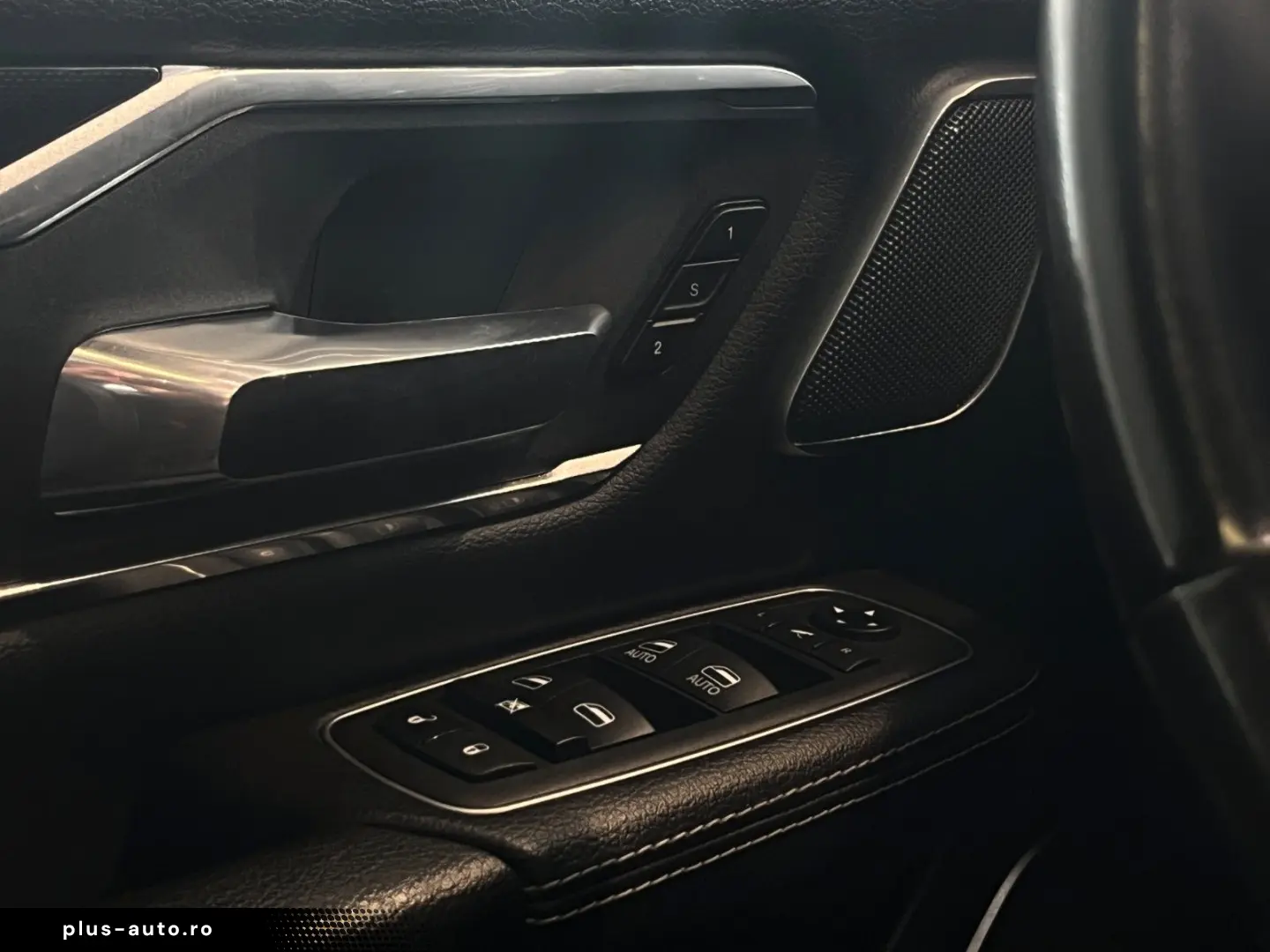 DODGE RAM 1500 Laramie Night  Navi AHK LPG Pano