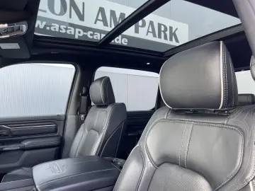 DODGE RAM 1500 Crew Cab Limited Night 5.7V8   GRAIL