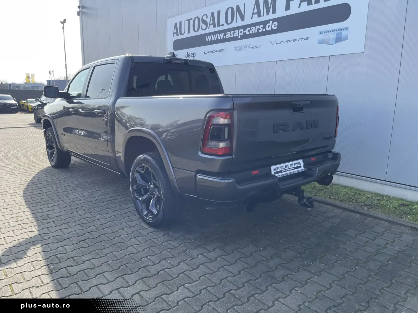 DODGE RAM 1500 Crew Cab Limited Night 5.7V8   GRAIL