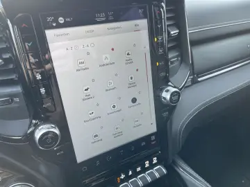 DODGE RAM 1500 Crew Cab Limited Night 5.7V8   GRAIL