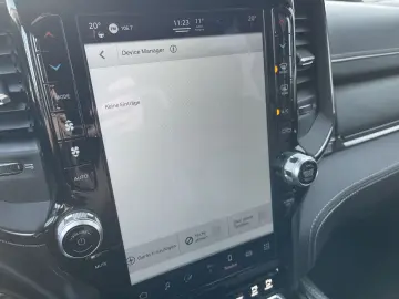 DODGE RAM 1500 Crew Cab Limited Night 5.7V8   GRAIL