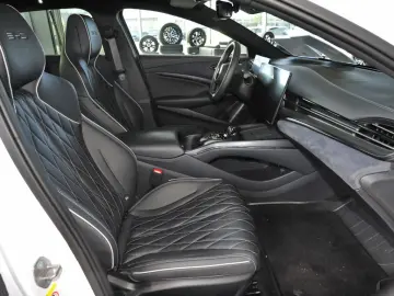 BYD Seal Design Navi Pano SHZ Carplay Digi-Cockpit