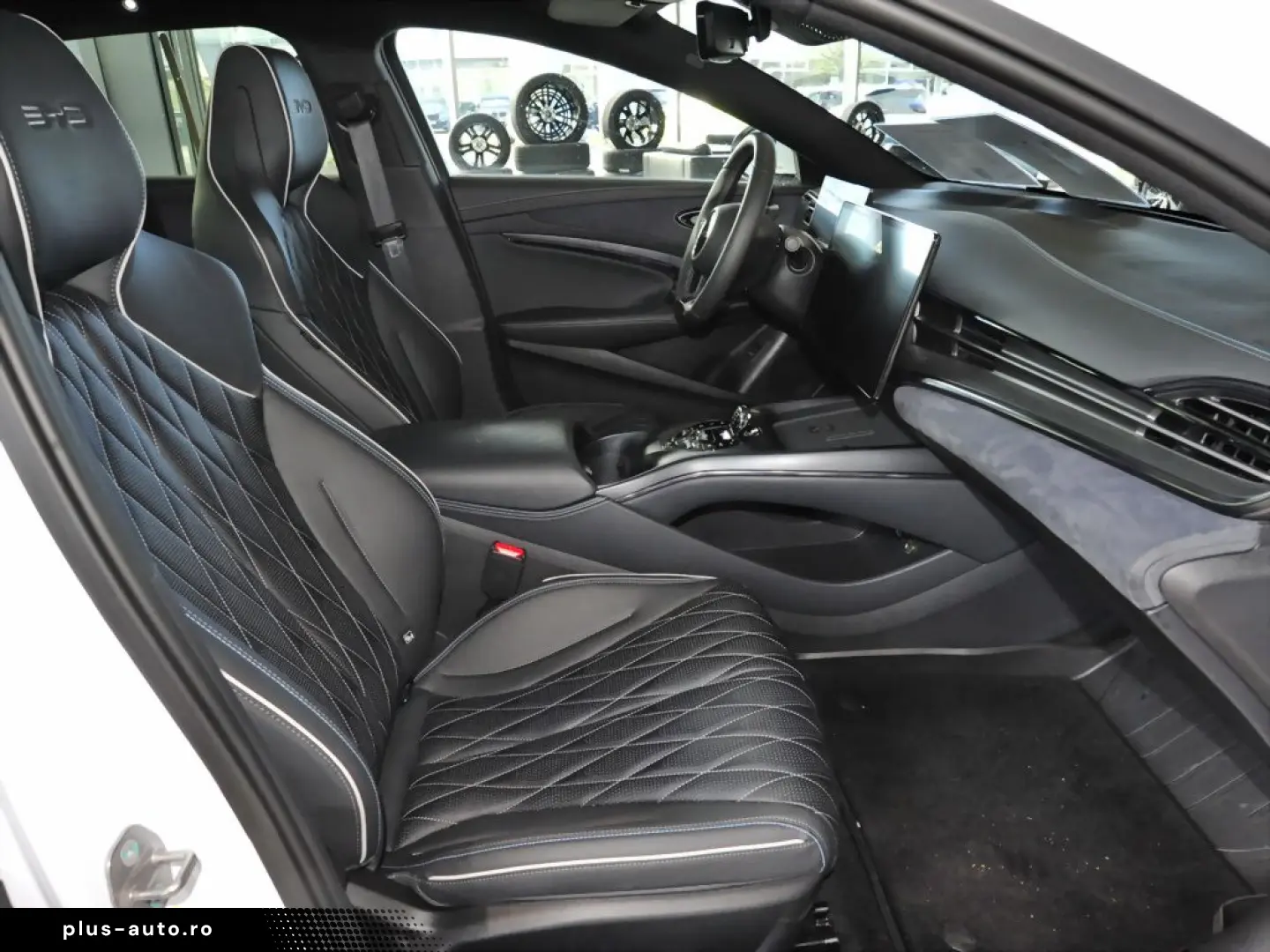 BYD Seal Design Navi Pano SHZ Carplay Digi-Cockpit