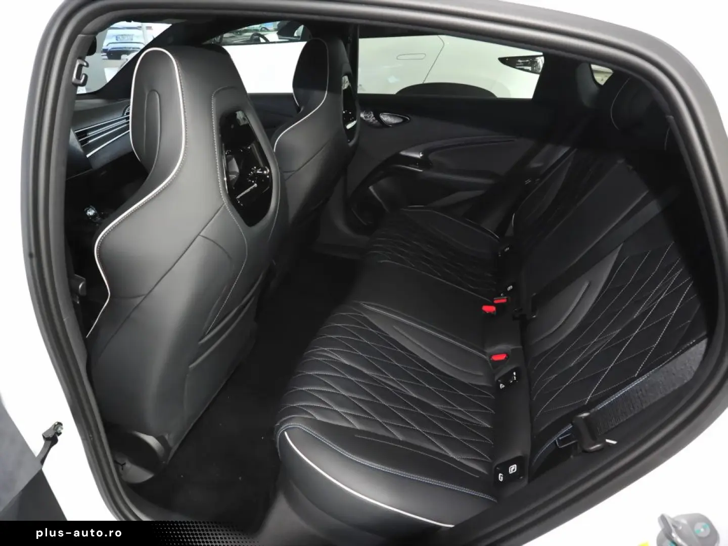 BYD Seal Design Navi Pano SHZ Carplay Digi-Cockpit