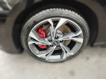 AUDI A3 Sportback 45 TFSI e S tronic S line LED Navi