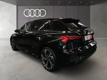 AUDI A3 Sportback 45 TFSI e S tronic S line LED Navi